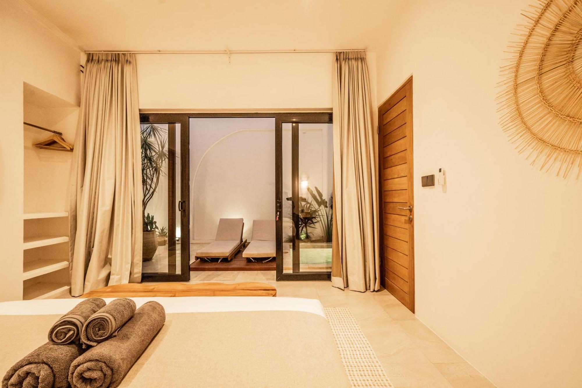 Villa Madeleine Uluwatu Ngoại thất bức ảnh